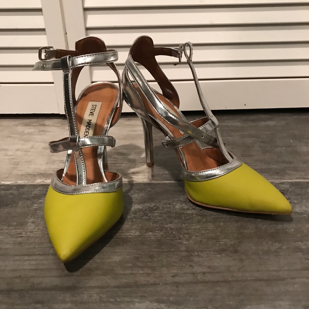 STEVE MADDEN Pointed Heels - Picture 1 of 6